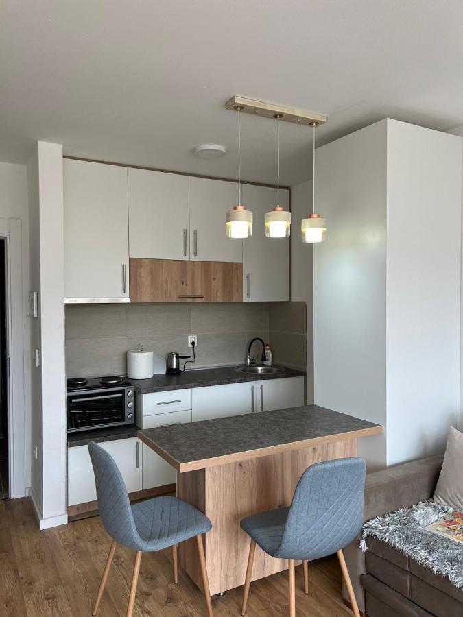 Apartmani Imperial Novi Pazar Esterno foto