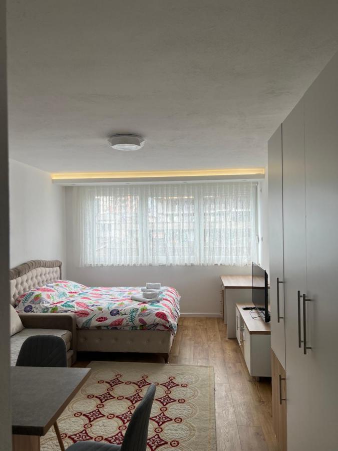 Apartmani Imperial Novi Pazar Esterno foto
