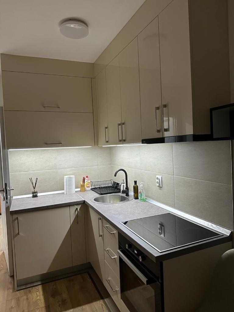 Apartmani Imperial Novi Pazar Esterno foto