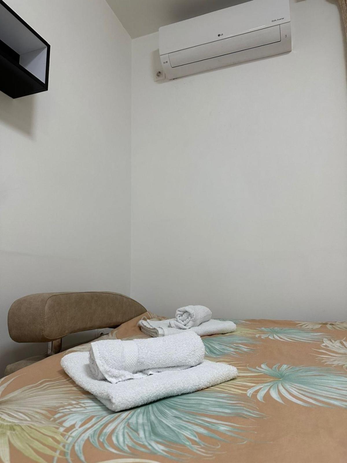 Apartmani Imperial Novi Pazar Esterno foto