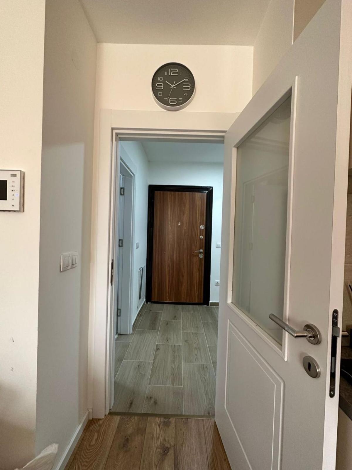 Apartmani Imperial Novi Pazar Esterno foto